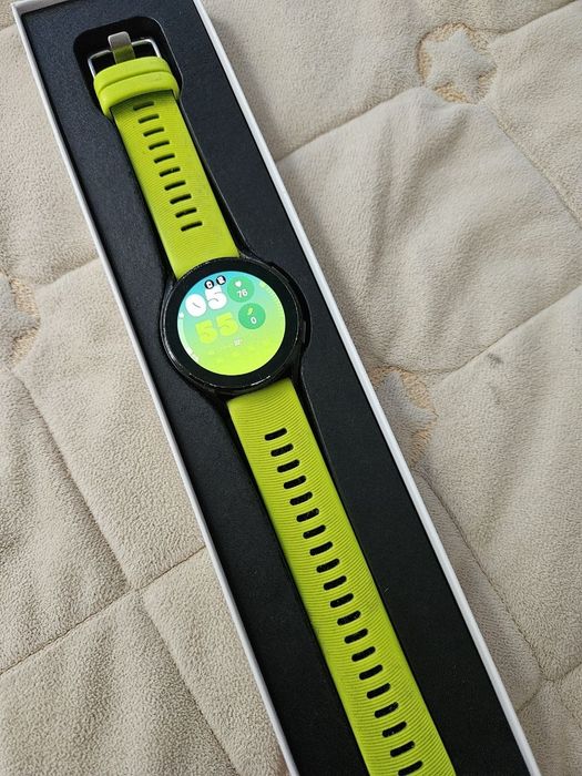 Продаю samsung galaxy watch 4 40 mm