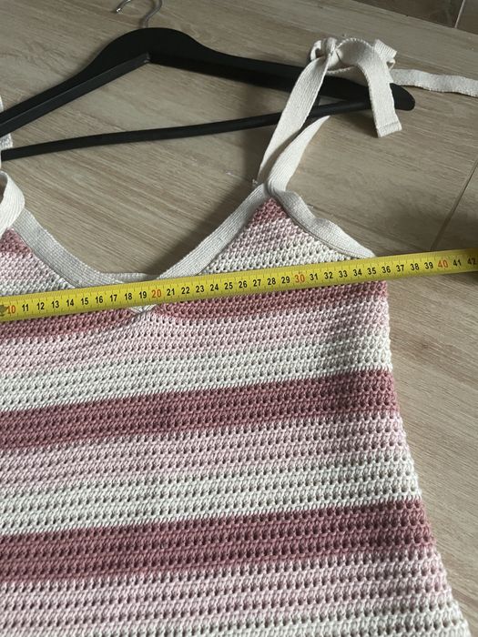 Letnia dziergana sukienka