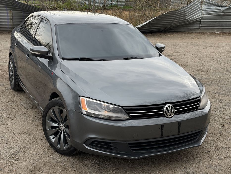 Volkswagen Jetta 2013/14