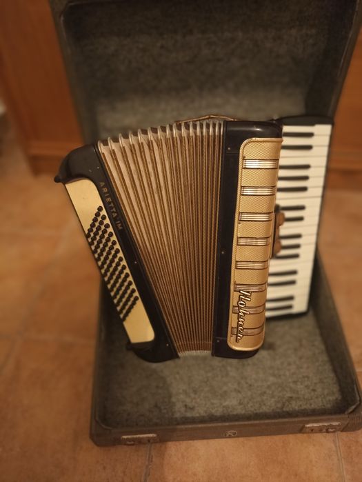 Acordeão Hohner Arietta IM