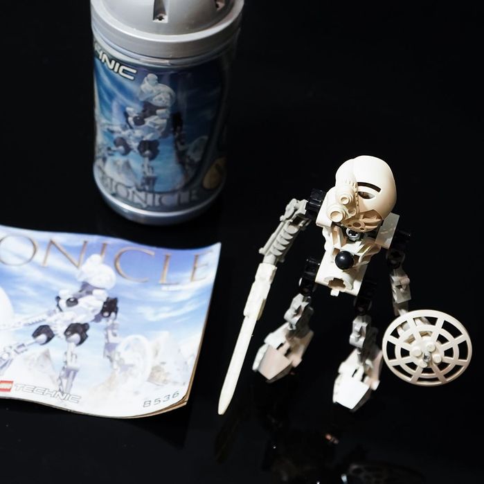 Lego Bionicle 8536 Kopaka 2001 - Komplet + tuba + instrukcja, klocki