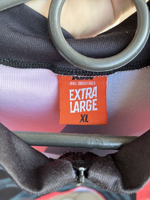 Велоджерсі KTM на застібці