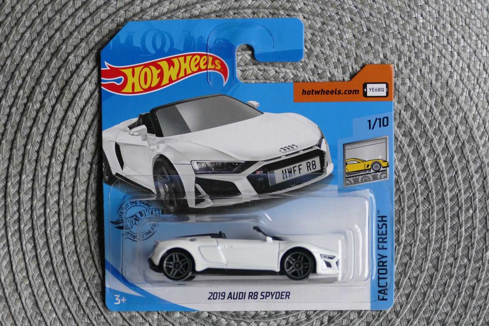 Hot Wheels autko "Resorak" 2019 AUDI R8 SPYDER edycja 2020r.