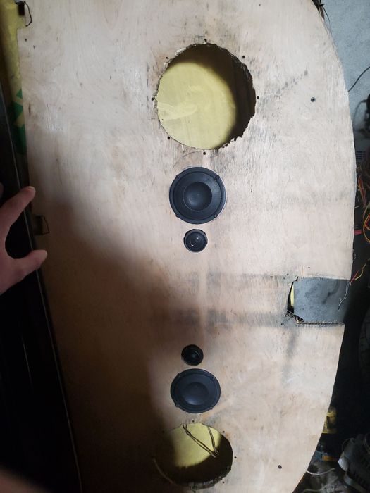 Полка з динаміками mercedes w210