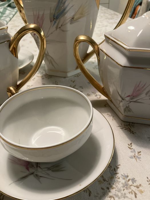 Serviço de chá com dourado circa 1970 S.P. Coimbra