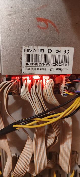 Продається ASIC-майнер Antminer L3+  L3++