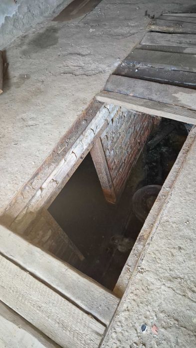 Продам просторий гараж