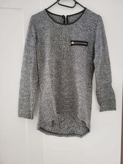 Sweter czarno biały