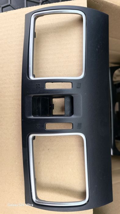 Subaru forester sj штатна магнітола