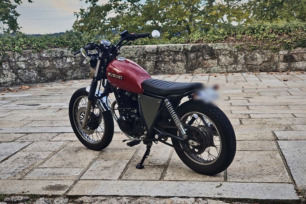 Suzuki GN250 · 1999 · Scrambler personalizada