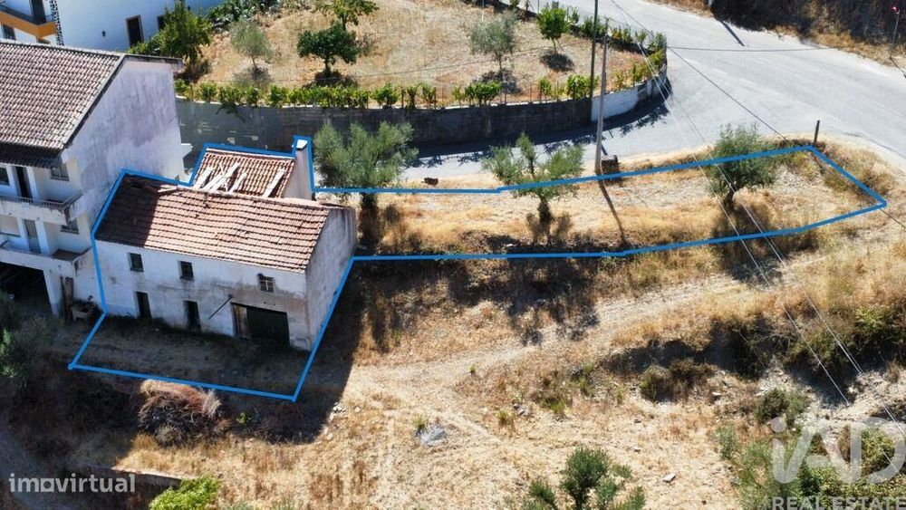 Casa / Villa em Proença-a-Nova e Peral de 69 m2