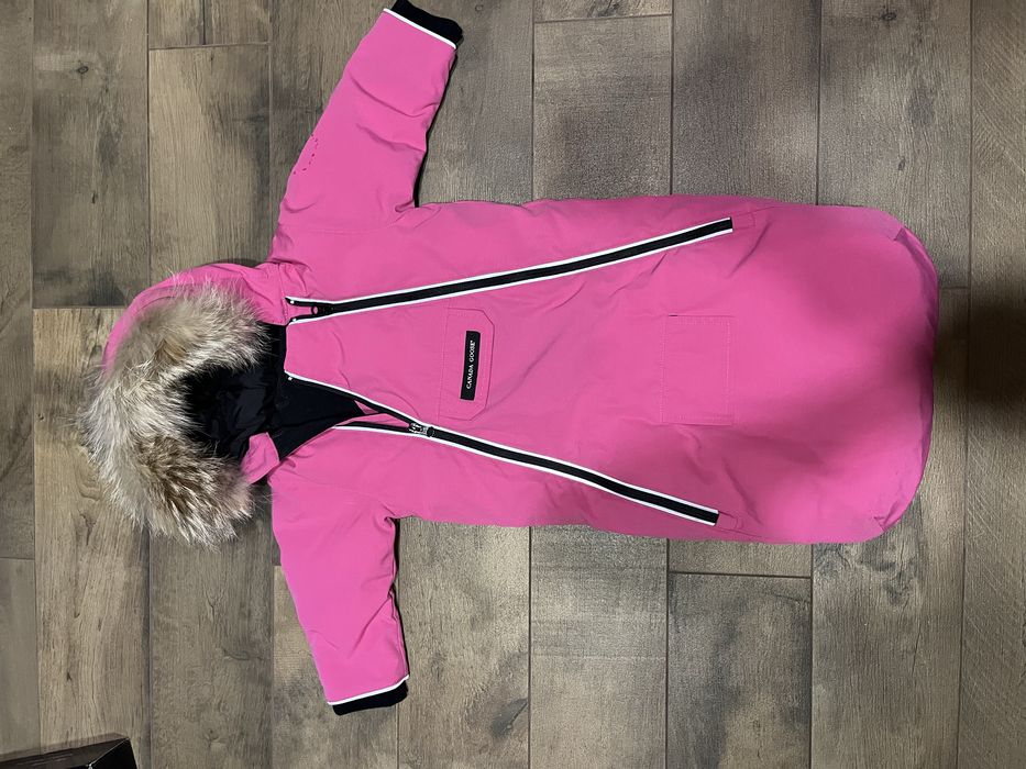 Дитячий  оригінальний комбінезон Canada Goose (6–12 міс)