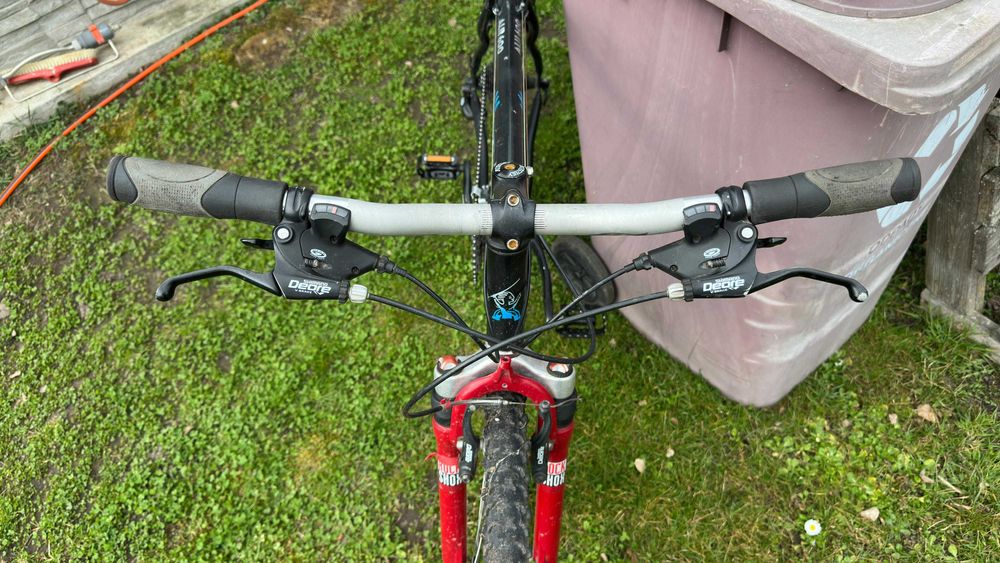 Klamkomanetki Deore Osprzet FullDeore Korby Przerzutki Hamulce Piasty