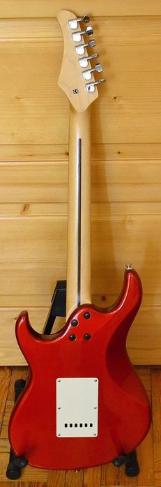 Cort G110 gitara elektryczna stratocaster Satin Red