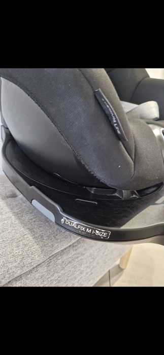 Fotelik britax dualfix M 6-20kg
