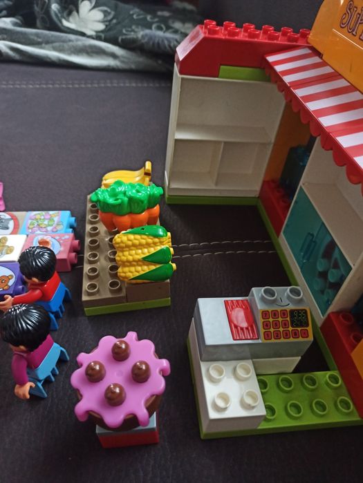 Lego duplo 5604 Supermarket kasa z dźwiękiem 5683 Warzywniak sklep