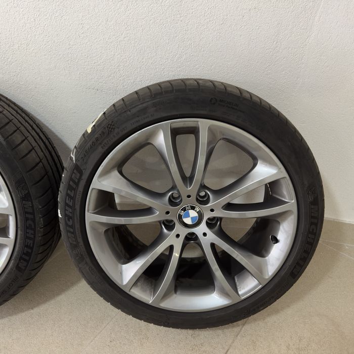 Jantes 19’’ originais BMW com pneus Michelin