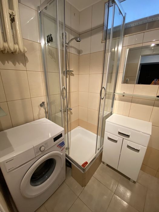 Urocza kawalerka w centrum - Widok 6