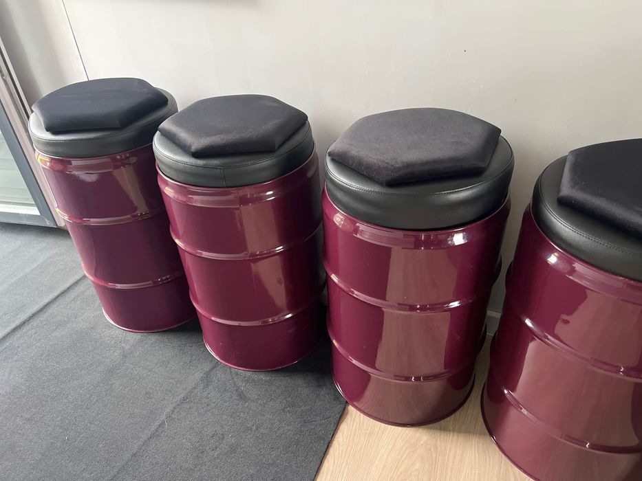 Hokery z beczek hoker