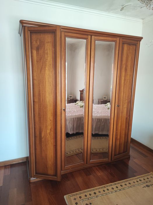 Quarto mobiliário italiano