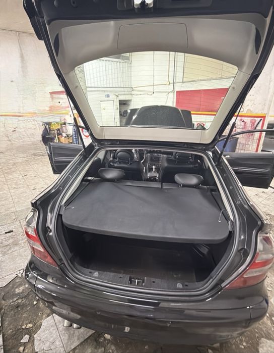 W203 sport coupe 2004 AMG