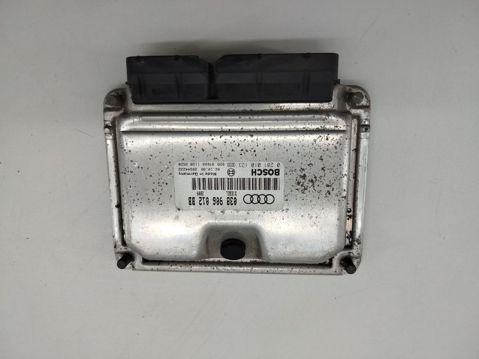Centralina de Motor - AUDI A3 (8L1) | 96 - 06