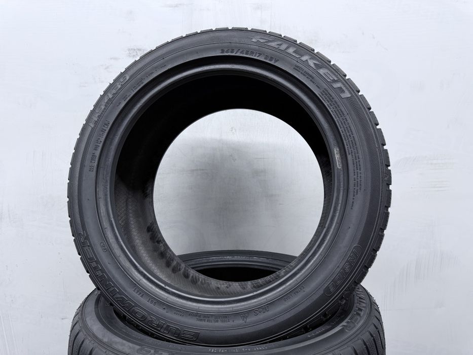 2шт зима 245/45/R17 9мм Falken Eurowinter HS439