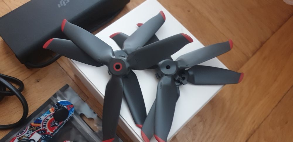 Dji FPV COMBO cześć