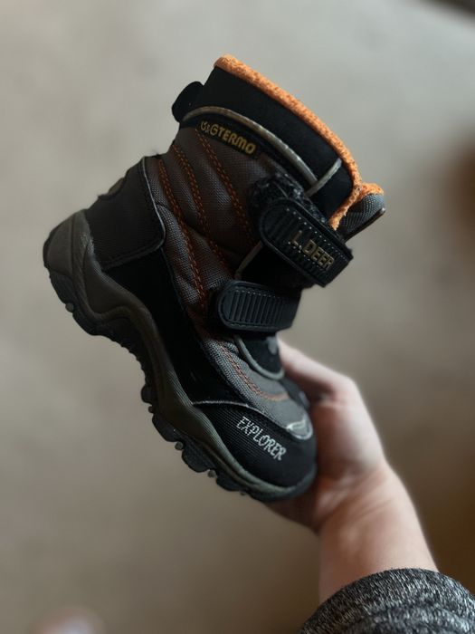 Дитячі черевики Geox 26 розмір