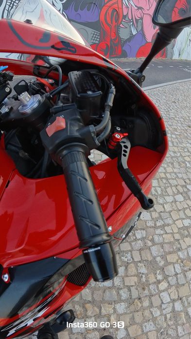 Honda CBR 600RR – Bom Estado!**