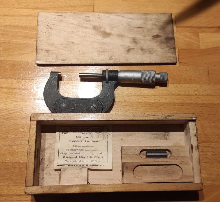 Mikrometr 25-50mm / 0.01mm MMZb/A klasa 1 PRL VIS FWP