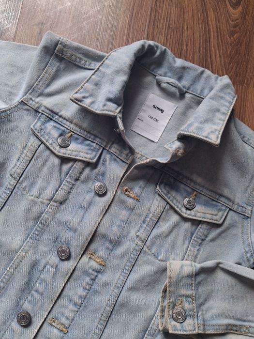 Kurtka jeans 134