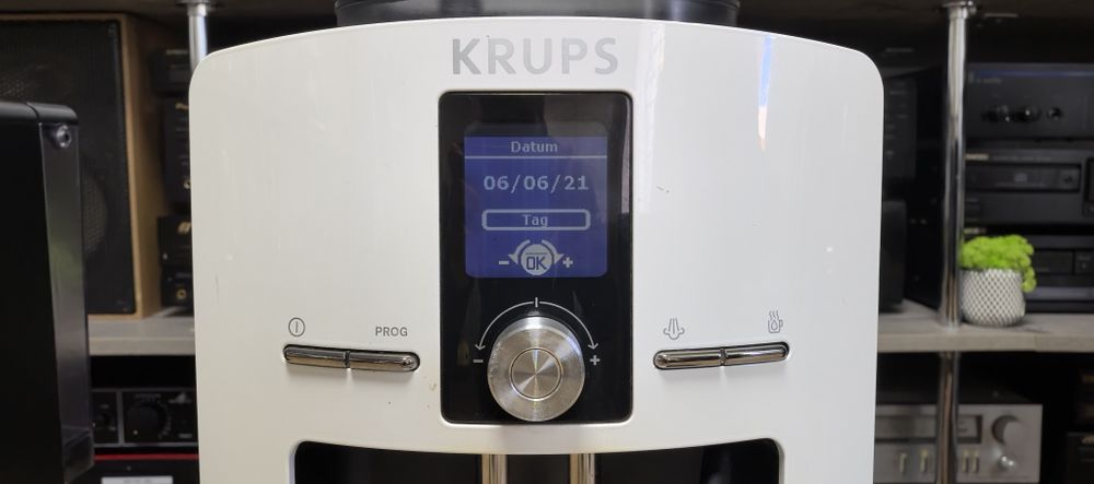 Кавові машини Krups EA82