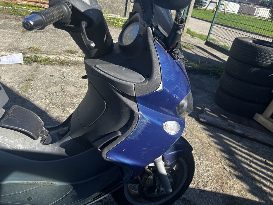 Maxi skuter Piaggio X9 125 cm3