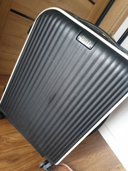 Biba srednia walizka super mocna  65 cm