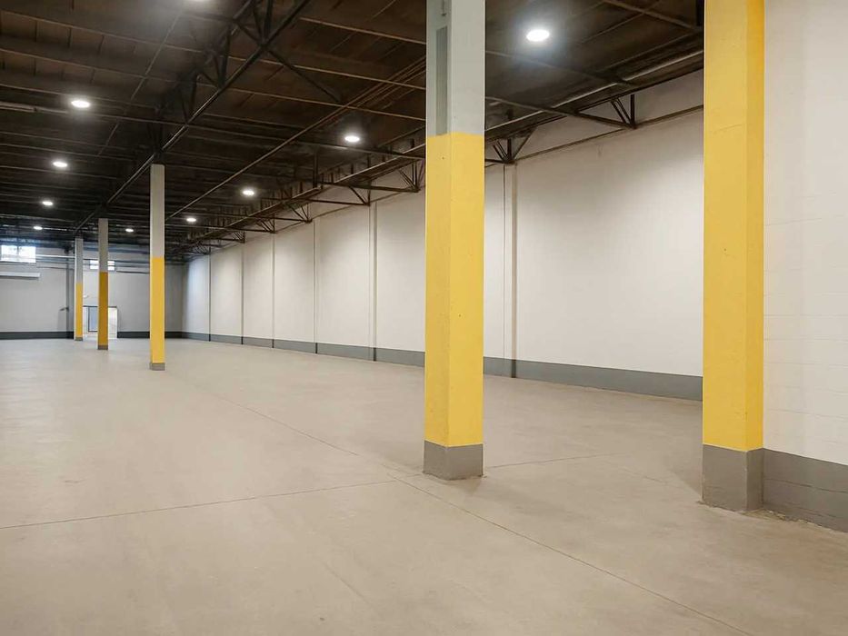 Hala 3200m2 na sprzedaż z najemcą. Centrum Wrocławia.