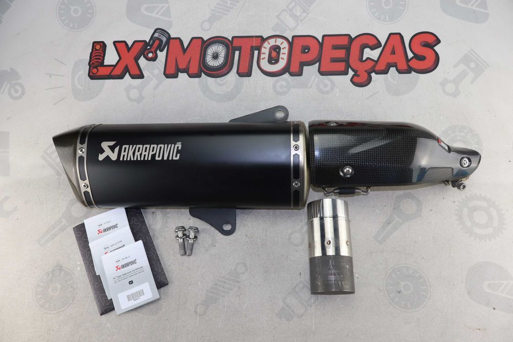 Escape Akrapovic para Honda ADV 350  Forza 350 e Sh 350 ano 2024 euro 5 .
