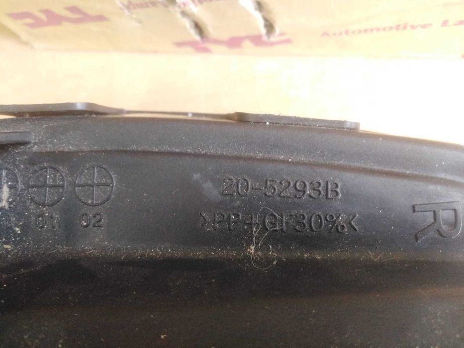 Farol Direito BMW Série 3 E-36 de 1994 a 1998 Novo