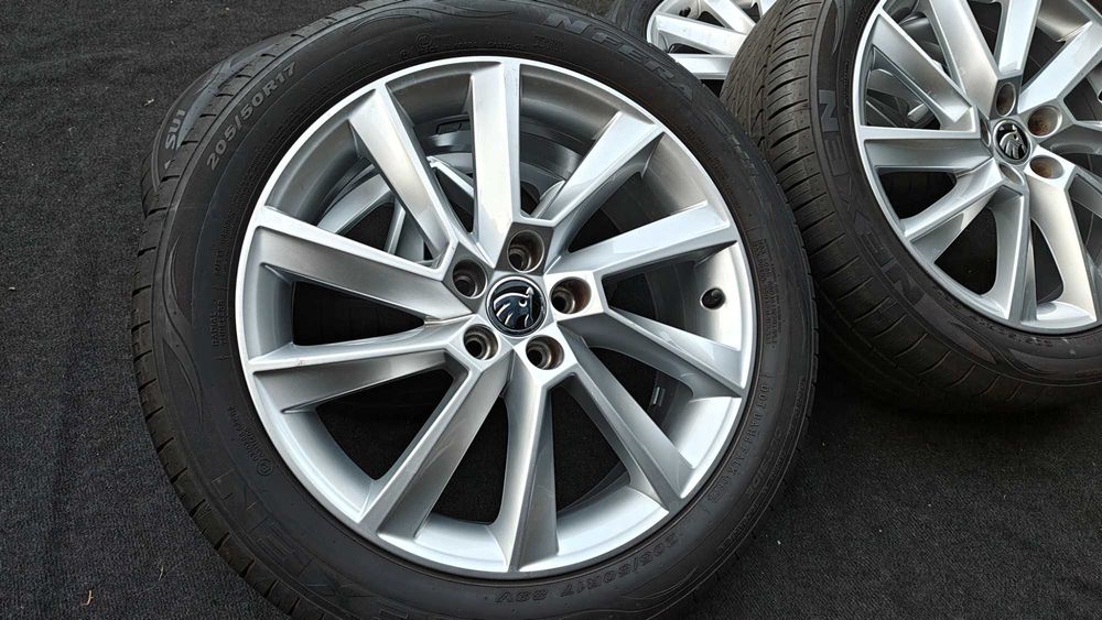 Koła Letnie Skoda Scala Rapid Fabia Kamiq 205/50/17 Nexen 99% Bieżnika 5x100 2022r Jak Nowe NR 17045