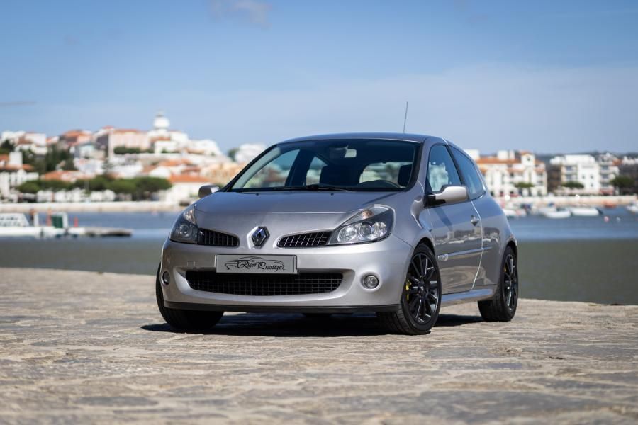 Renault Clio 2.0 16V Sport