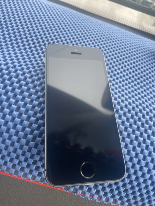 Iphone 5S rsim В відміному стані