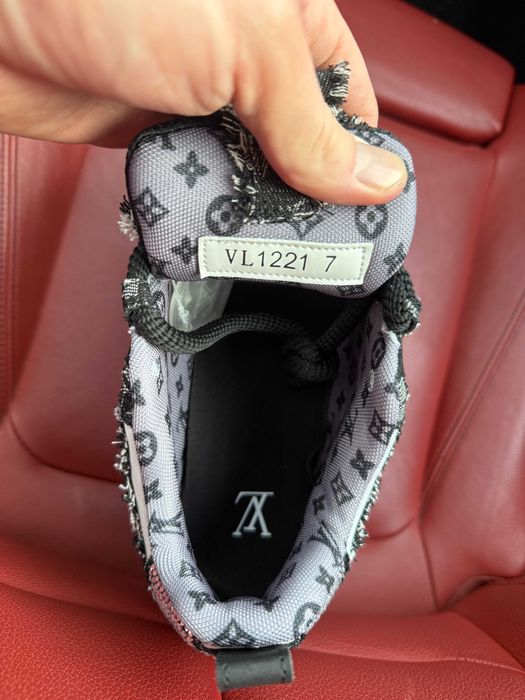 (ОПЛАТА ПІСЛЯ ОГЛЯДУ)Louis Vuitton x Swarovski Skate Sneaker Black