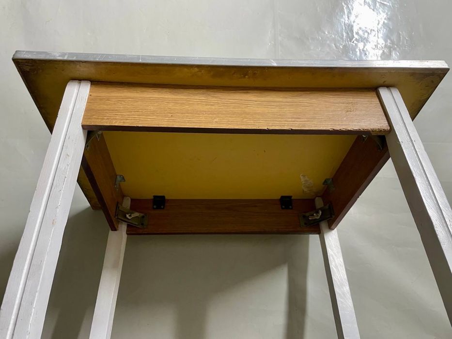 Стол обеденный кухонный 60*86 см, ножки - натуральное дерево - крепкий