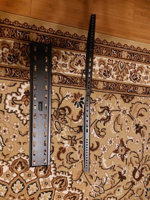 Sprzedam uchyt do telewizora