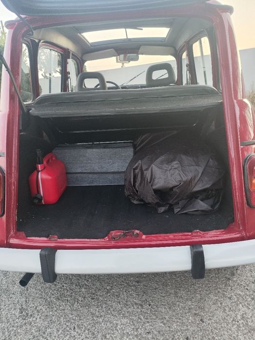 Renault 4L GTL descapotável