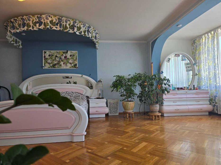 Резиденція біля озера | Статус. Простір. Приватність.