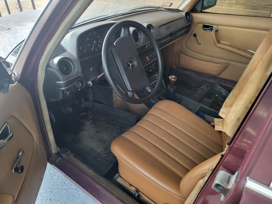 W123 2.4D manual zamiana