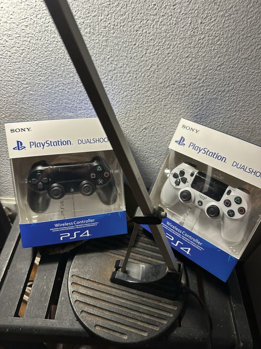 Conjunto 2 Comandos PlayStation 4 - novo