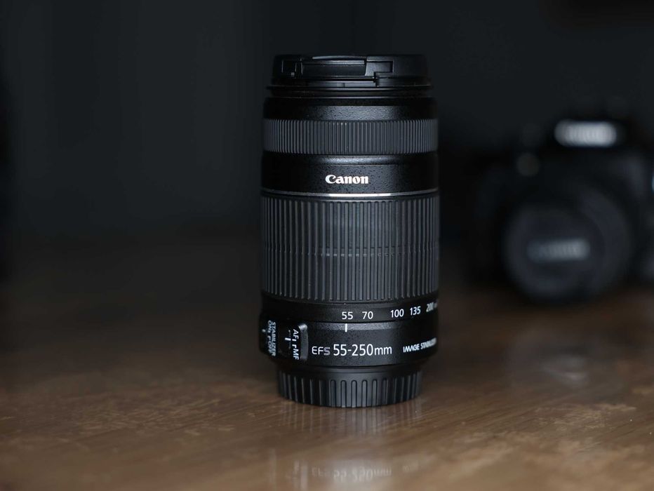 Продаю Камеру Canon EOS 650D + Полный пакет