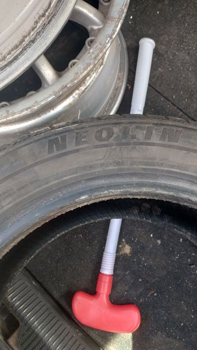 Opony całoroczne Neolin 185/60r15
